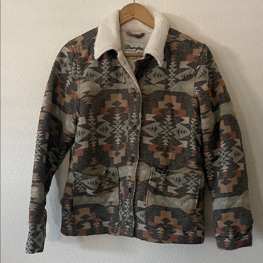 Wrangler Women's Retro Sherpa Lined Southwestern Barn Jacket - Grey Geo
